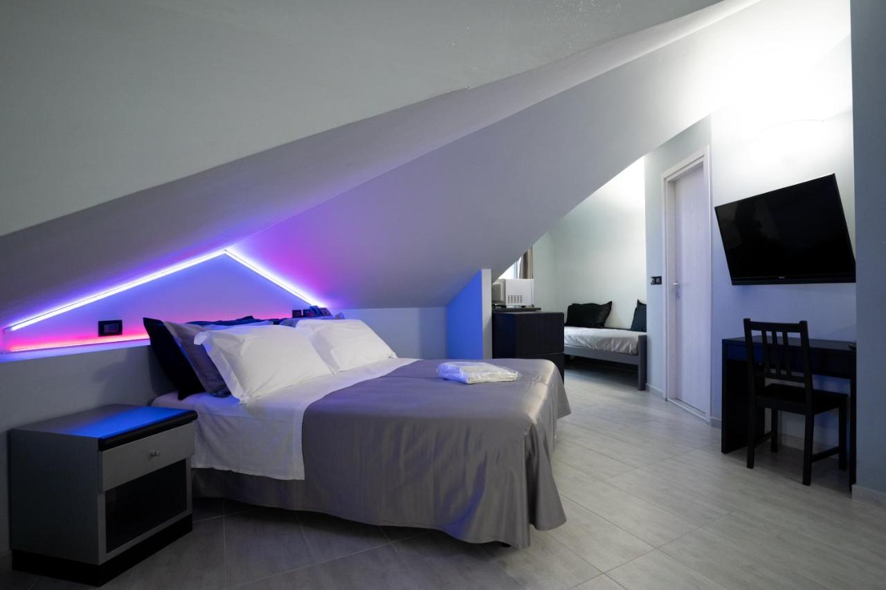 J Hotel Orbassano Luaran gambar