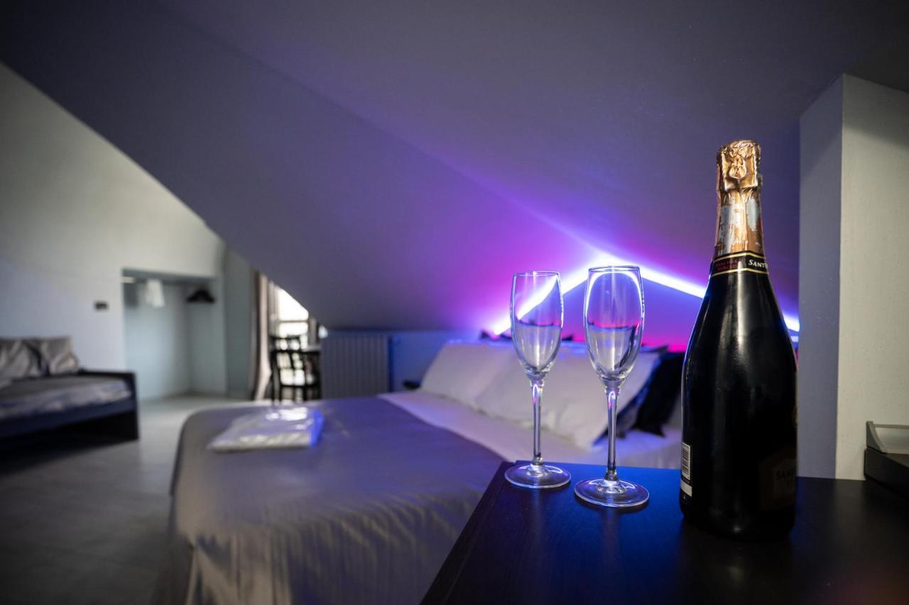 J Hotel Orbassano Luaran gambar